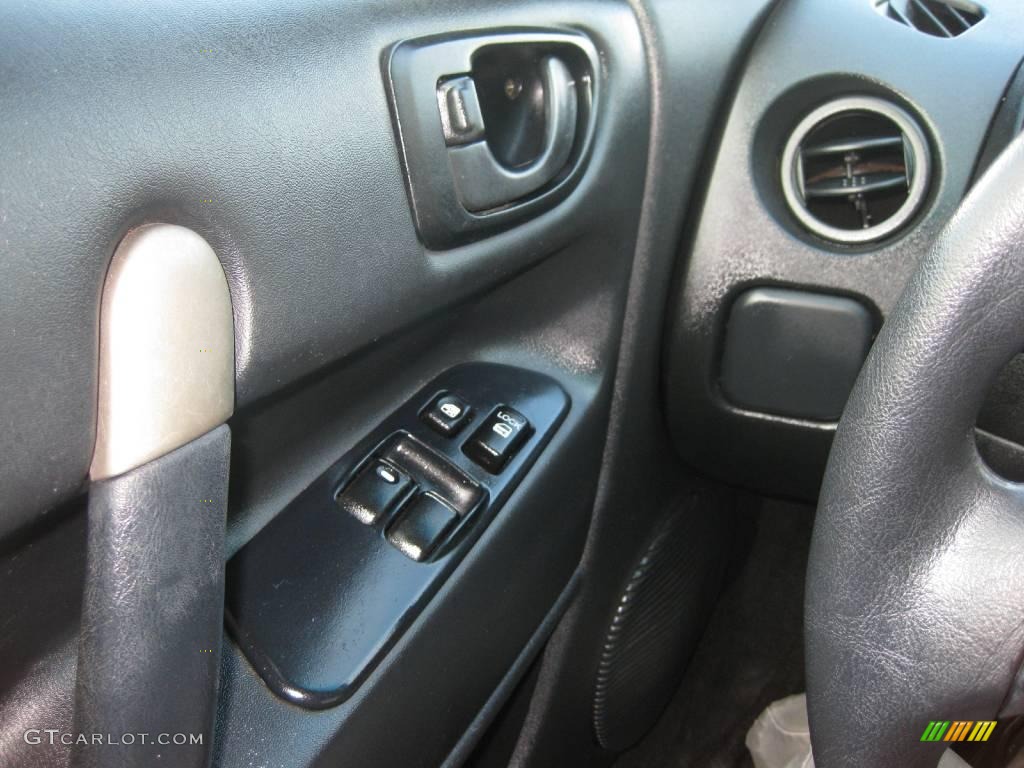 2002 Eclipse RS Coupe - Titanium Pearl / Black photo #19