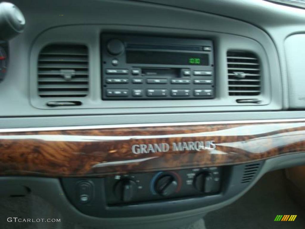 2004 Grand Marquis GS - Silver Birch Metallic / Light Flint photo #18