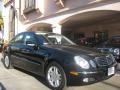 Black - E 320 Sedan Photo No. 1