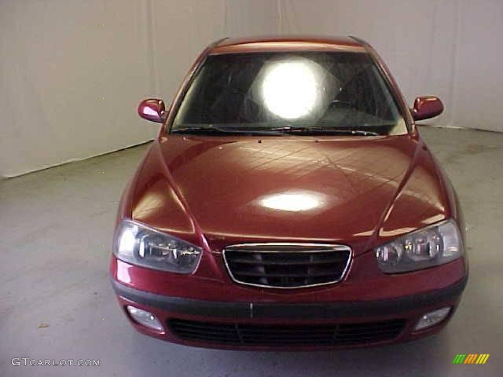 2002 Elantra GT Hatchback - Chianti Red / Dark Gray photo #2