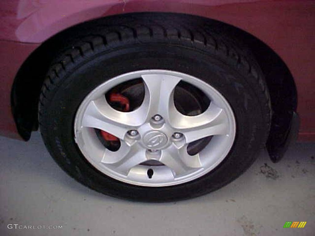 2002 Elantra GT Hatchback - Chianti Red / Dark Gray photo #7