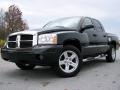 Brilliant Black Crystal Pearl - Dakota ST Quad Cab 4x4 Photo No. 5