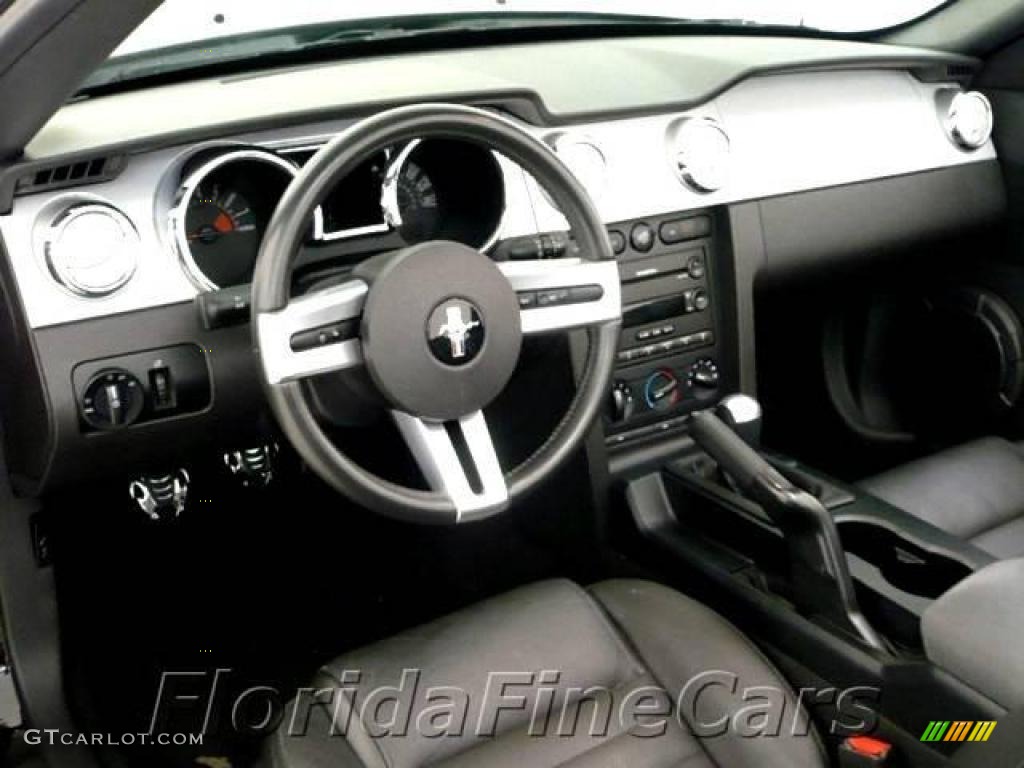 2006 Mustang GT Premium Convertible - Black / Dark Charcoal photo #13
