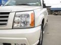 White Diamond - Escalade EXT AWD Photo No. 3