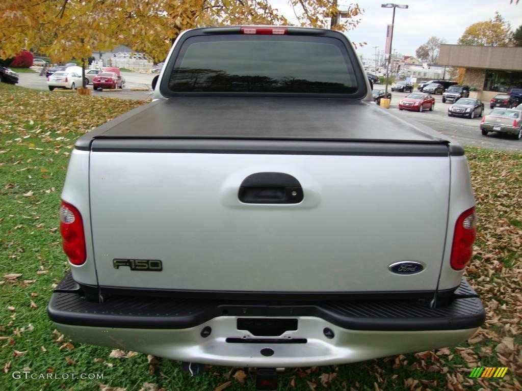 2003 F150 XLT Regular Cab - Silver Metallic / Medium Graphite Grey photo #8