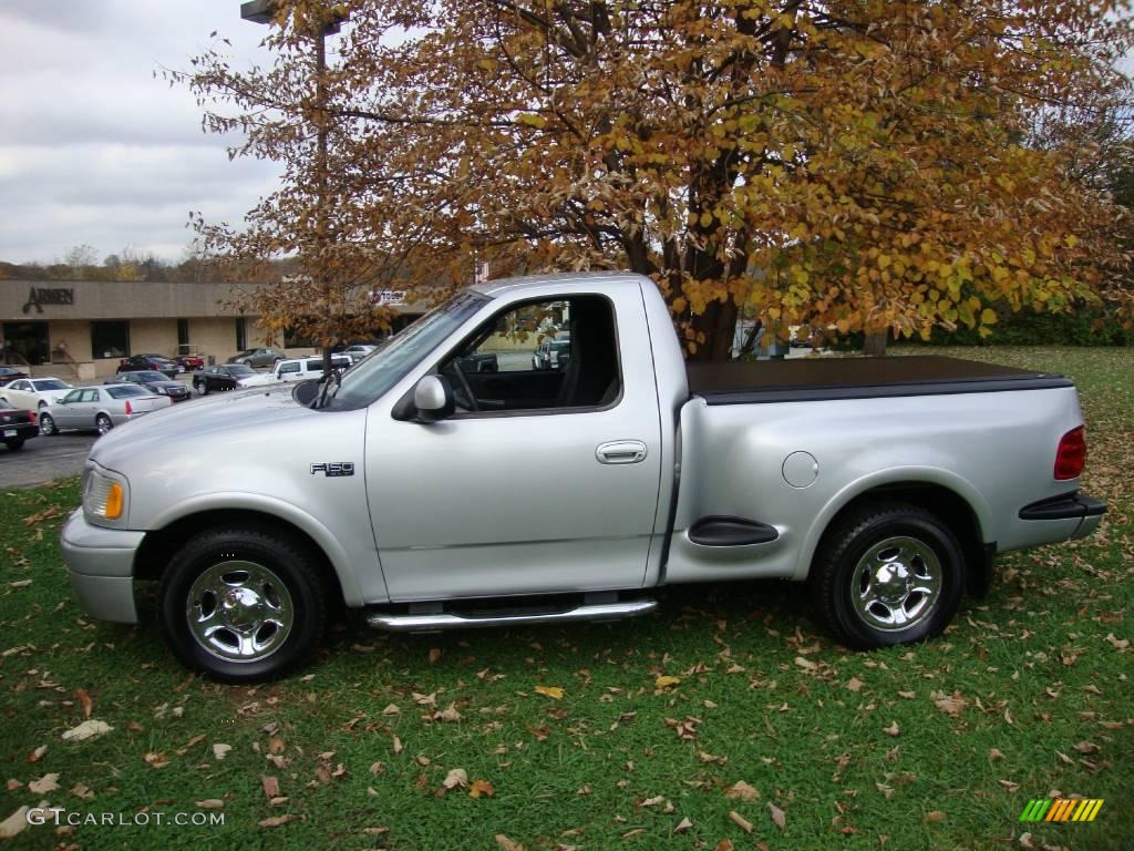 2003 F150 XLT Regular Cab - Silver Metallic / Medium Graphite Grey photo #10