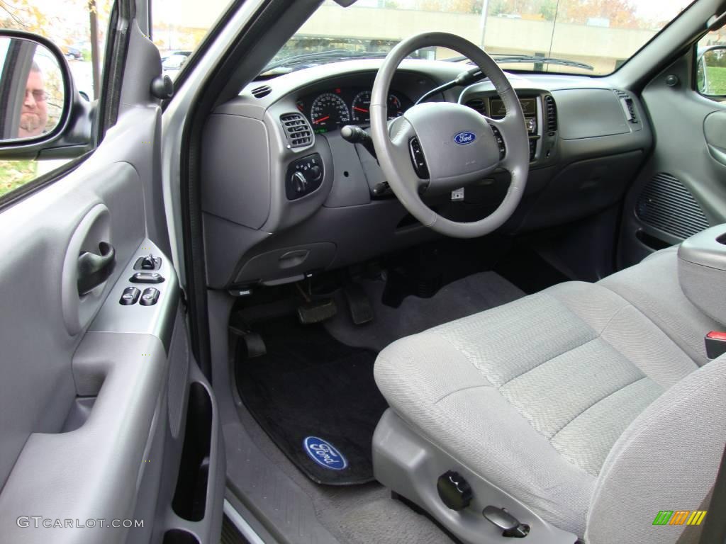 2003 F150 XLT Regular Cab - Silver Metallic / Medium Graphite Grey photo #12
