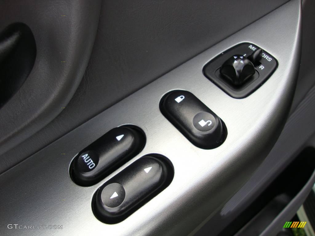 2003 F150 XLT Regular Cab - Silver Metallic / Medium Graphite Grey photo #14