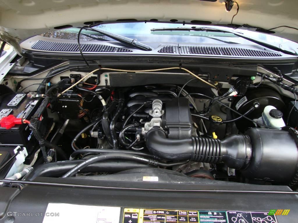 2003 F150 XLT Regular Cab - Silver Metallic / Medium Graphite Grey photo #22