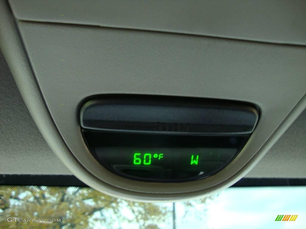 2003 F150 XLT Regular Cab - Silver Metallic / Medium Graphite Grey photo #31