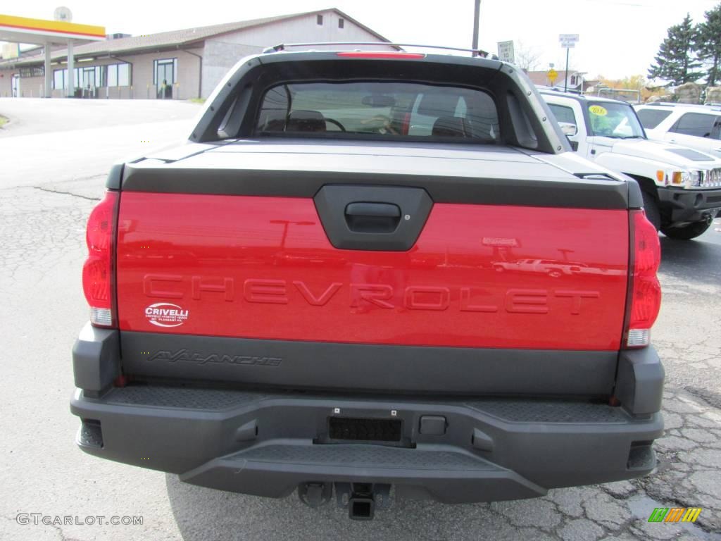 2003 Avalanche 1500 Z71 4x4 - Victory Red / Dark Charcoal photo #6
