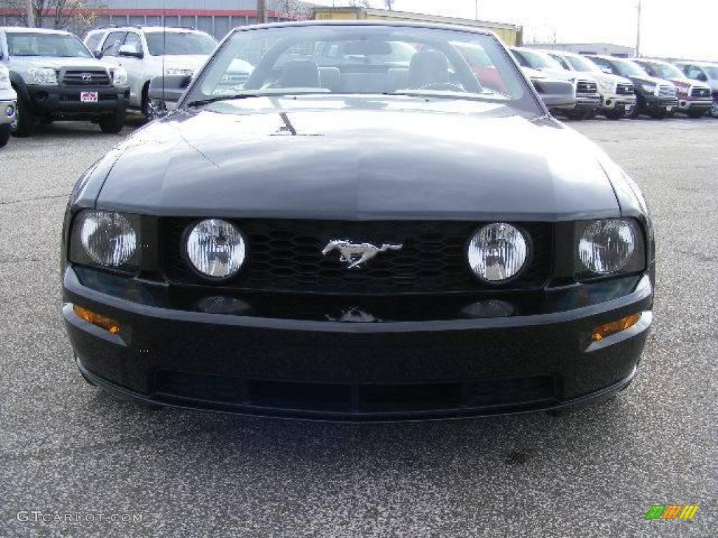2006 Mustang GT Premium Convertible - Black / Dark Charcoal photo #9