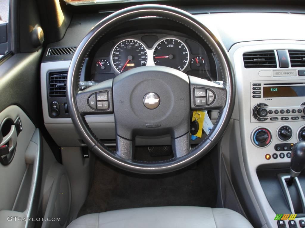 2005 Equinox LT AWD - Dark Silver Metallic / Light Gray photo #11