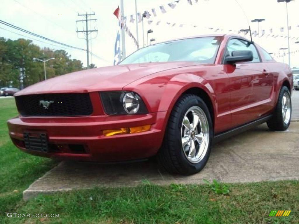 2005 Mustang V6 Deluxe Coupe - Redfire Metallic / Light Graphite photo #1