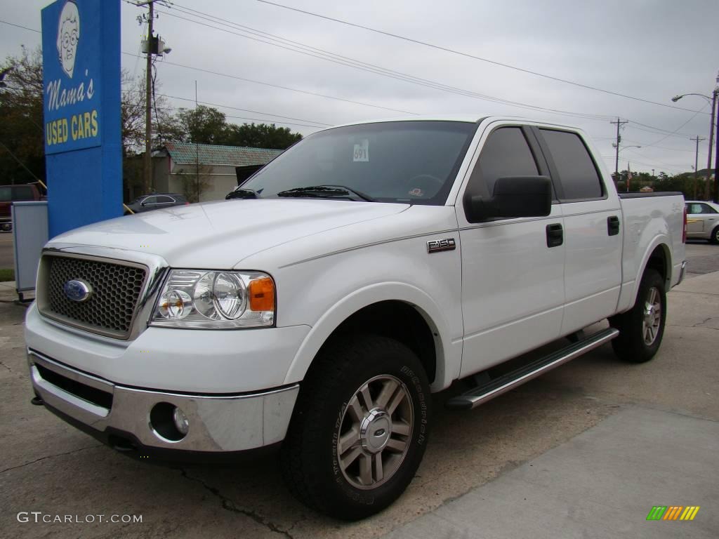 2006 F150 Lariat SuperCrew 4x4 - Oxford White / Black photo #4