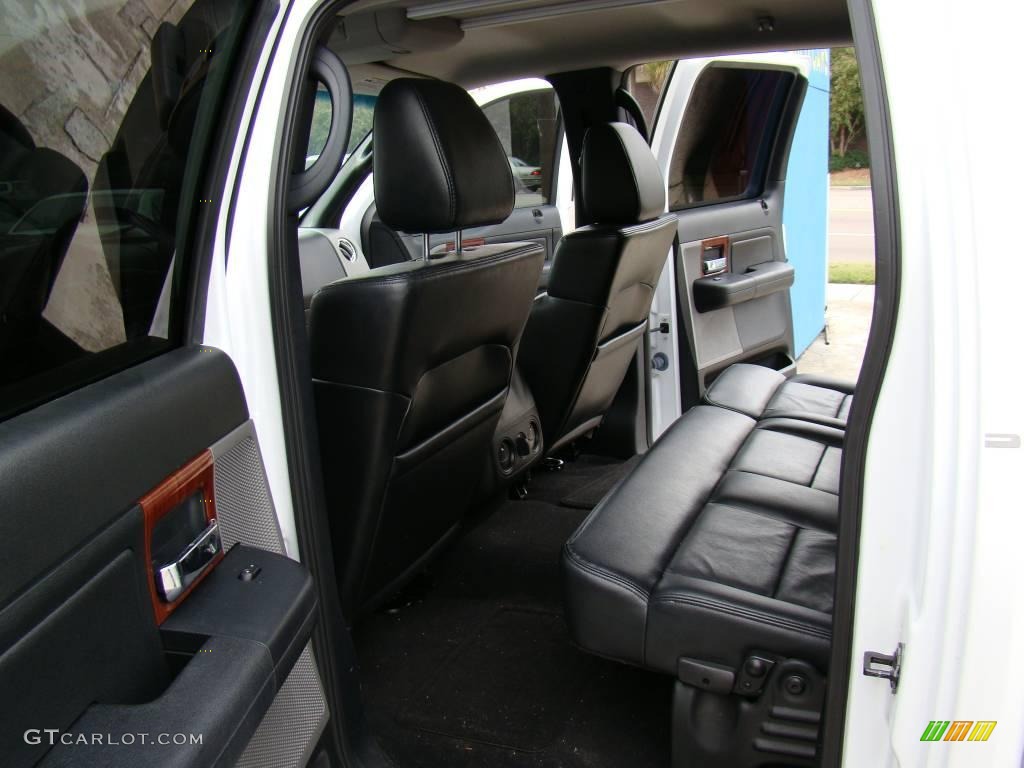 2006 F150 Lariat SuperCrew 4x4 - Oxford White / Black photo #11