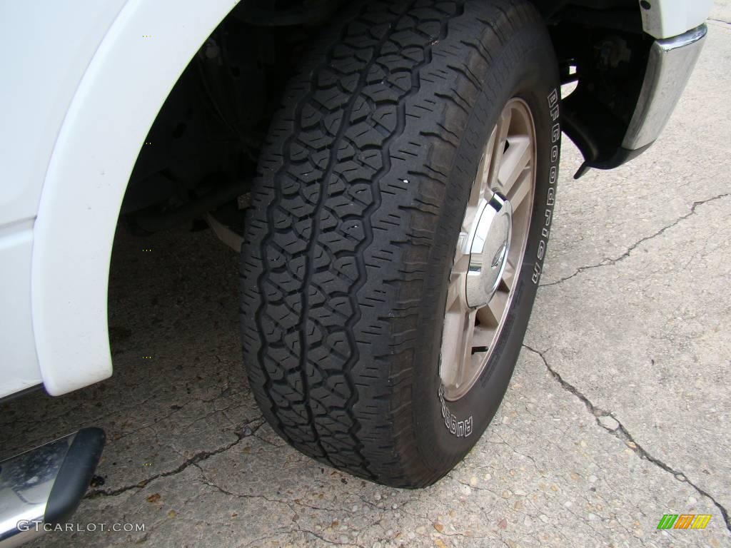 2006 F150 Lariat SuperCrew 4x4 - Oxford White / Black photo #23