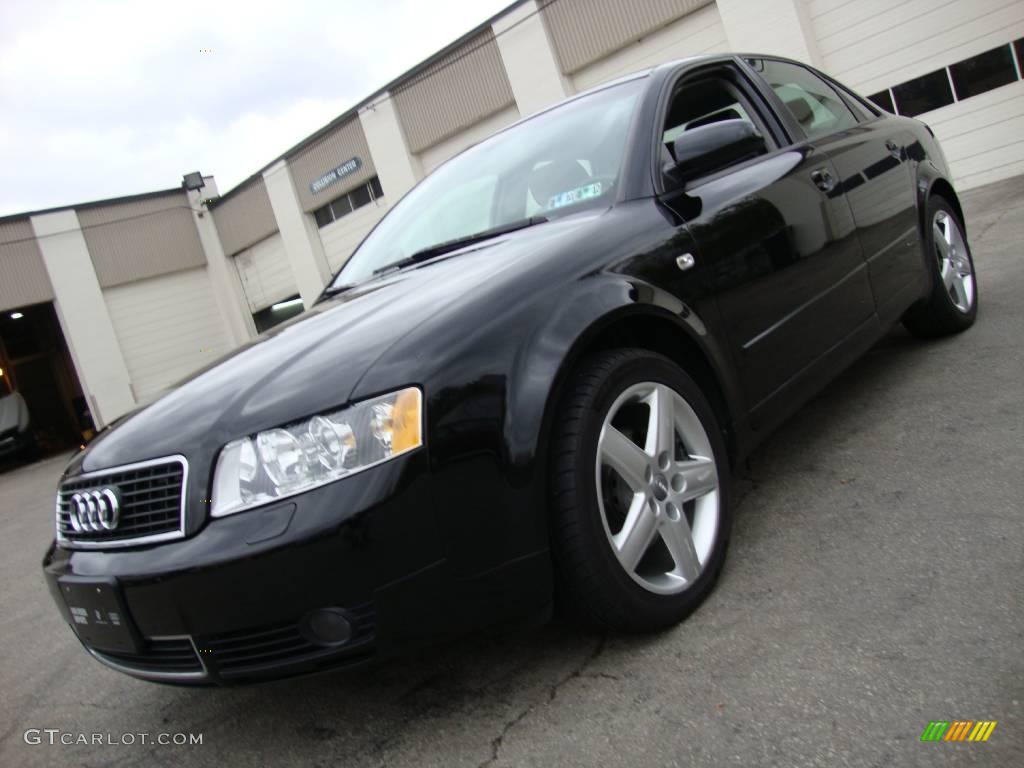 2004 A4 1.8T quattro Sedan - Brilliant Black / Ebony photo #2