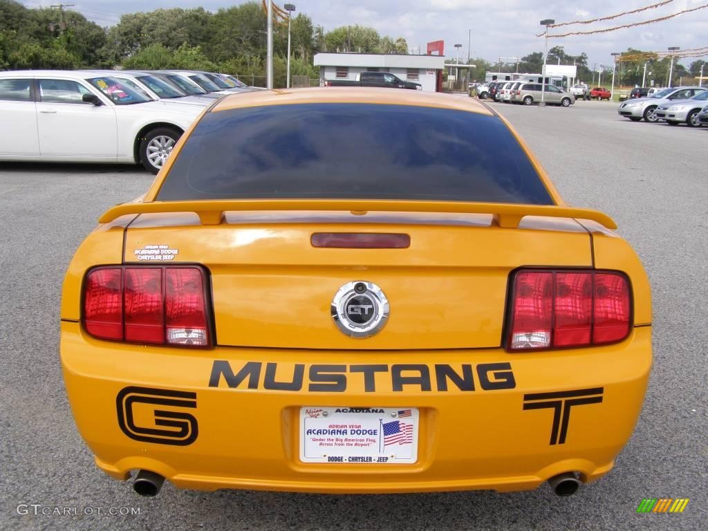 2007 Mustang GT Premium Coupe - Grabber Orange / Dark Charcoal photo #4