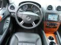 Black - ML 350 4Matic Photo No. 18
