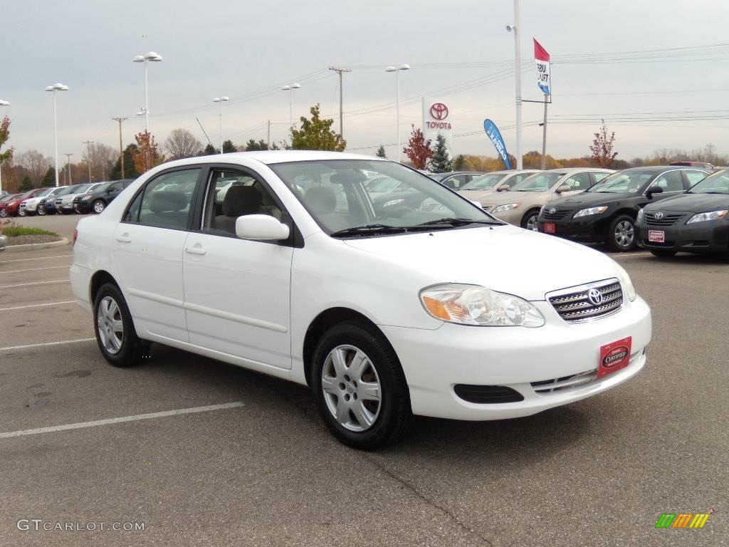 2005 Corolla LE - Super White / Light Gray photo #7