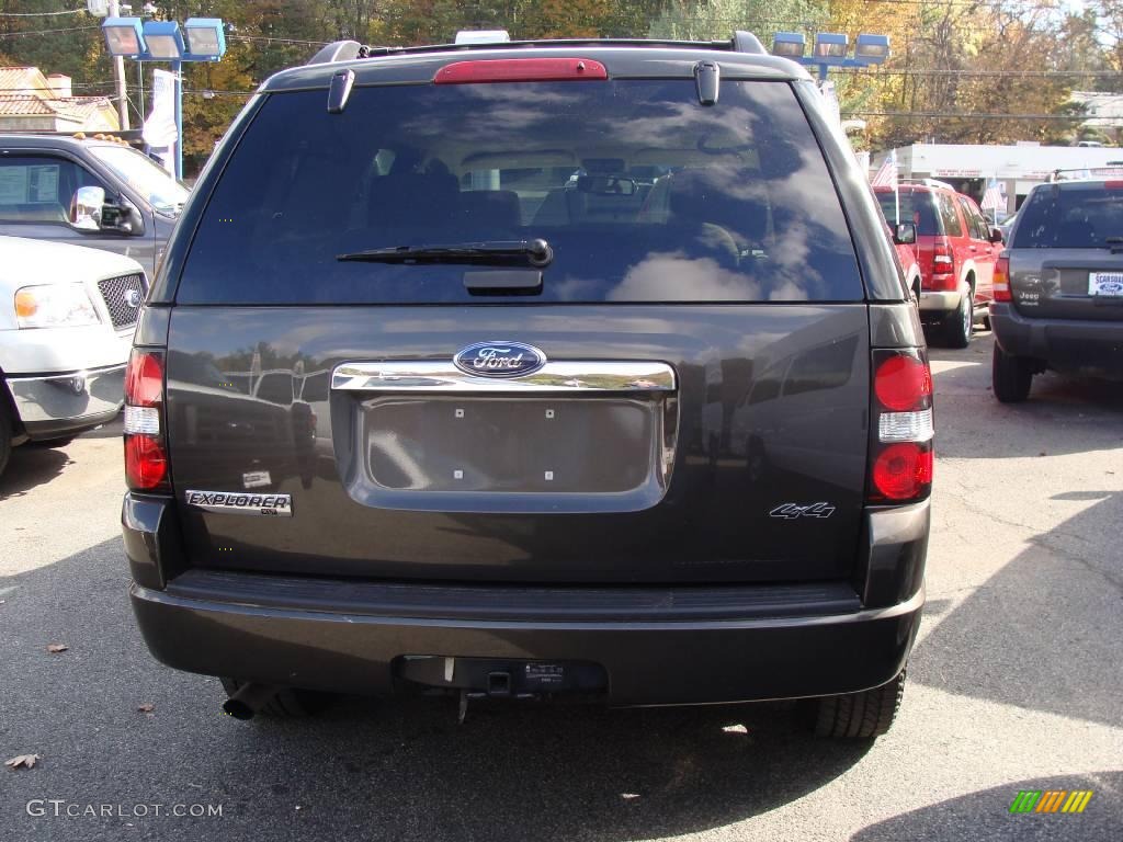 2007 Explorer XLT 4x4 - Dark Stone Metallic / Camel photo #5