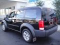 Black - Nitro SXT 4x4 Photo No. 4