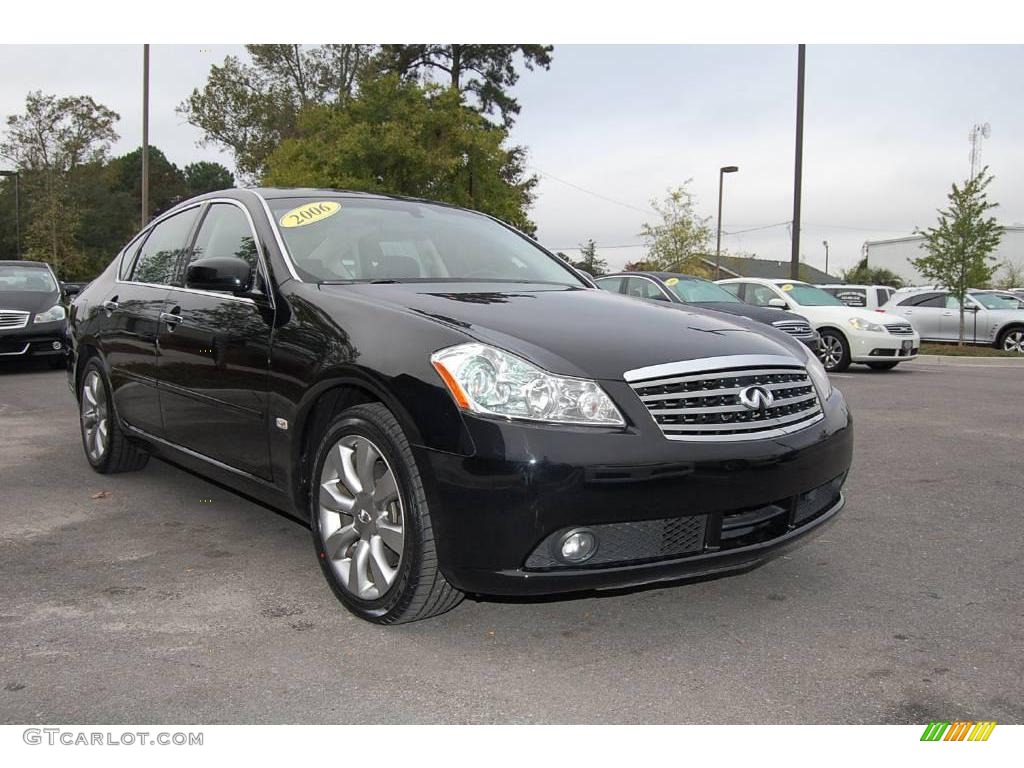 Black Obsidian Infiniti M