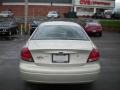 Gold Ash Metallic - Taurus SEL Photo No. 8