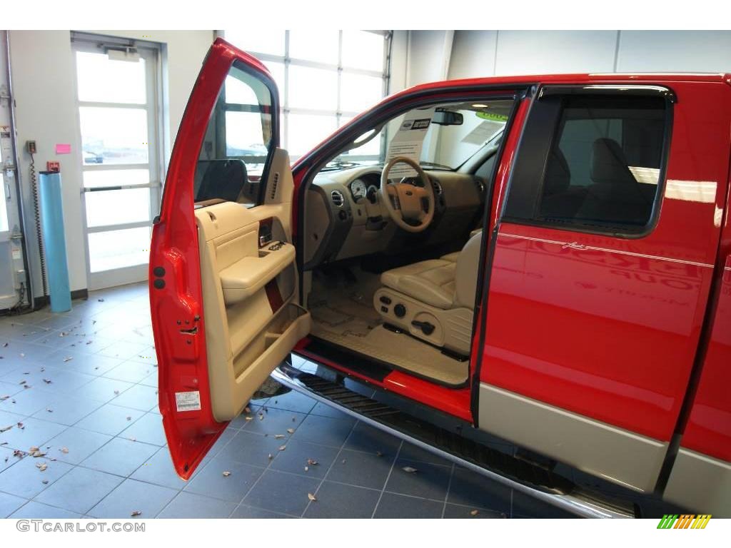 2008 F150 Lariat SuperCab 4x4 - Bright Red / Tan photo #30