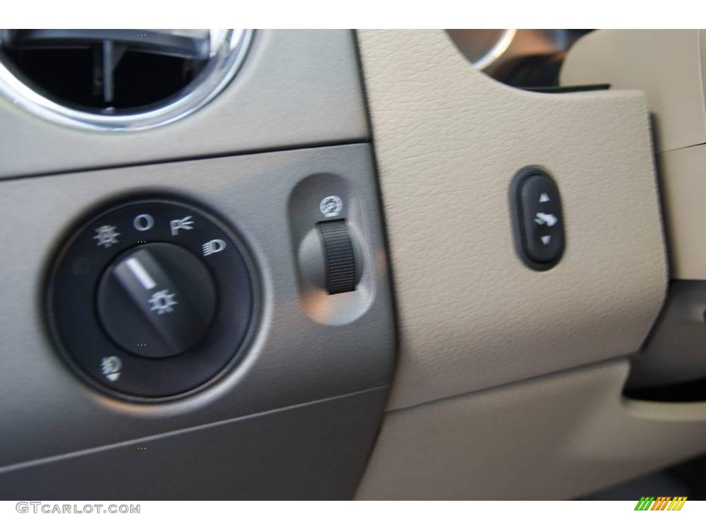 2008 F150 Lariat SuperCab 4x4 - Bright Red / Tan photo #47