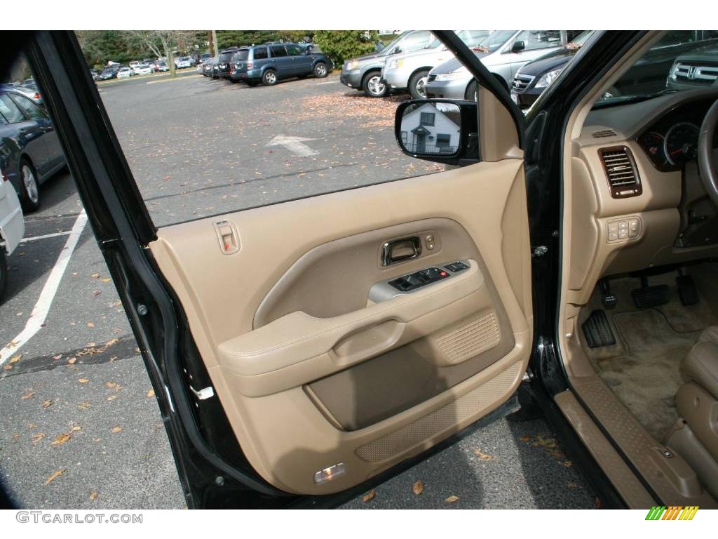 2007 Pilot EX-L 4WD - Formal Black / Saddle photo #17