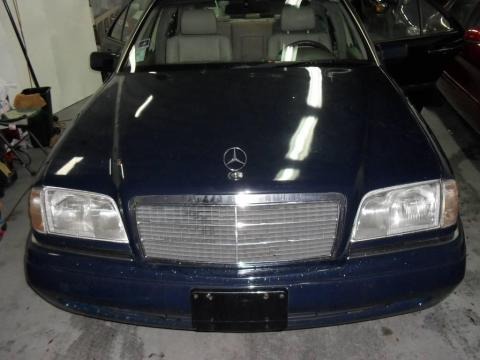 1994 Mercedes-Benz C 220 Sedan Data, Info and Specs