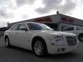 2006 Cool Vanilla Chrysler 300 C HEMI  photo #1