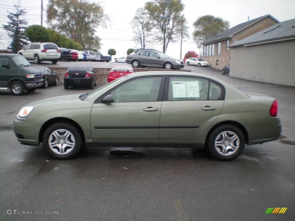 2005 Malibu Sedan - Silver Green Metallic / Neutral Beige photo #2