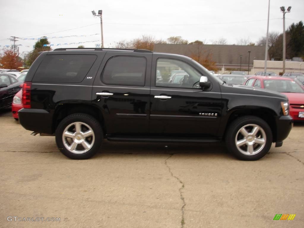2007 Tahoe LTZ 4x4 - Black / Ebony photo #3