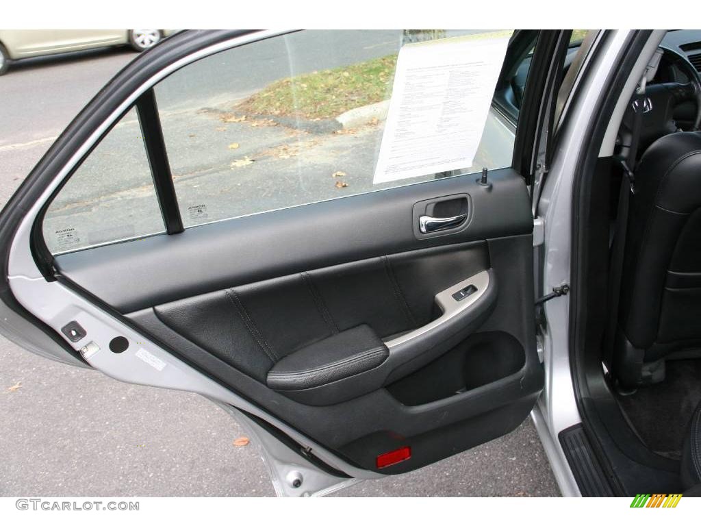 2006 Accord EX-L V6 Sedan - Alabaster Silver Metallic / Black photo #16