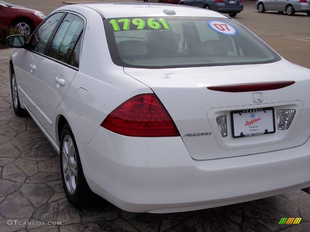 2007 Accord EX-L Sedan - Taffeta White / Ivory photo #7