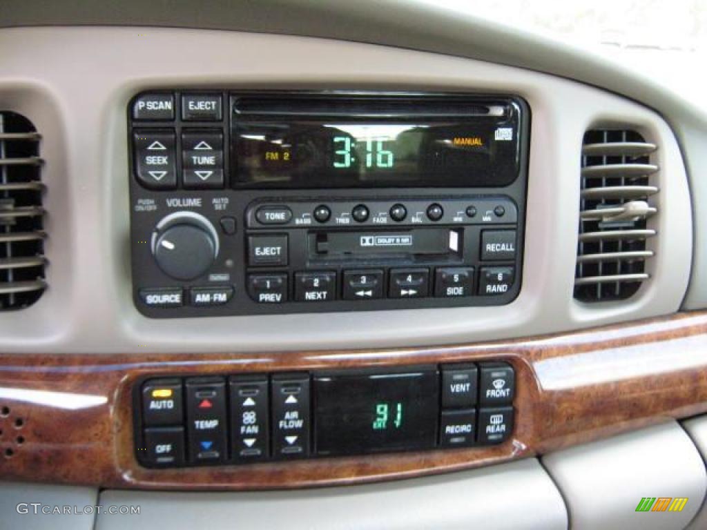 2001 LeSabre Limited - White / Taupe photo #7