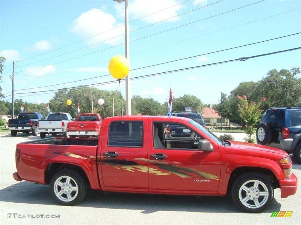 2004 Colorado LS Crew Cab - Victory Red / Sport Pewter photo #9