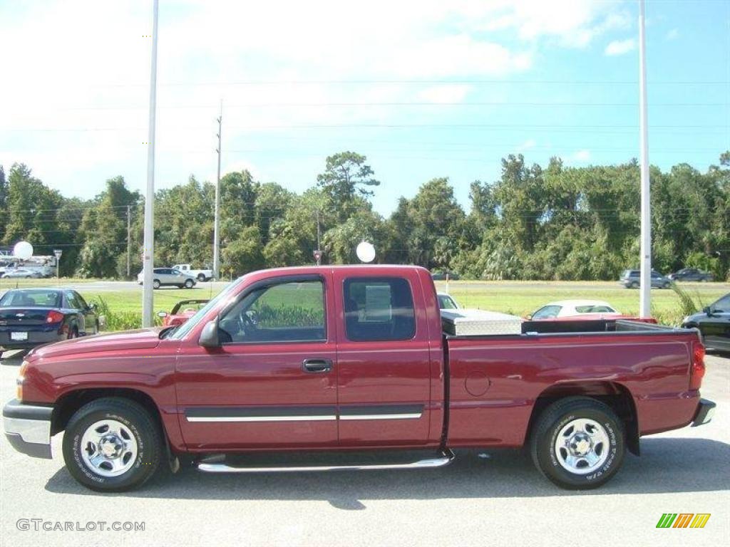 2004 Silverado 1500 LS Extended Cab - Sport Red Metallic / Dark Charcoal photo #2