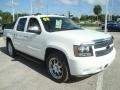 2008 White Diamond Tricoat Chevrolet Avalanche LTZ  photo #10