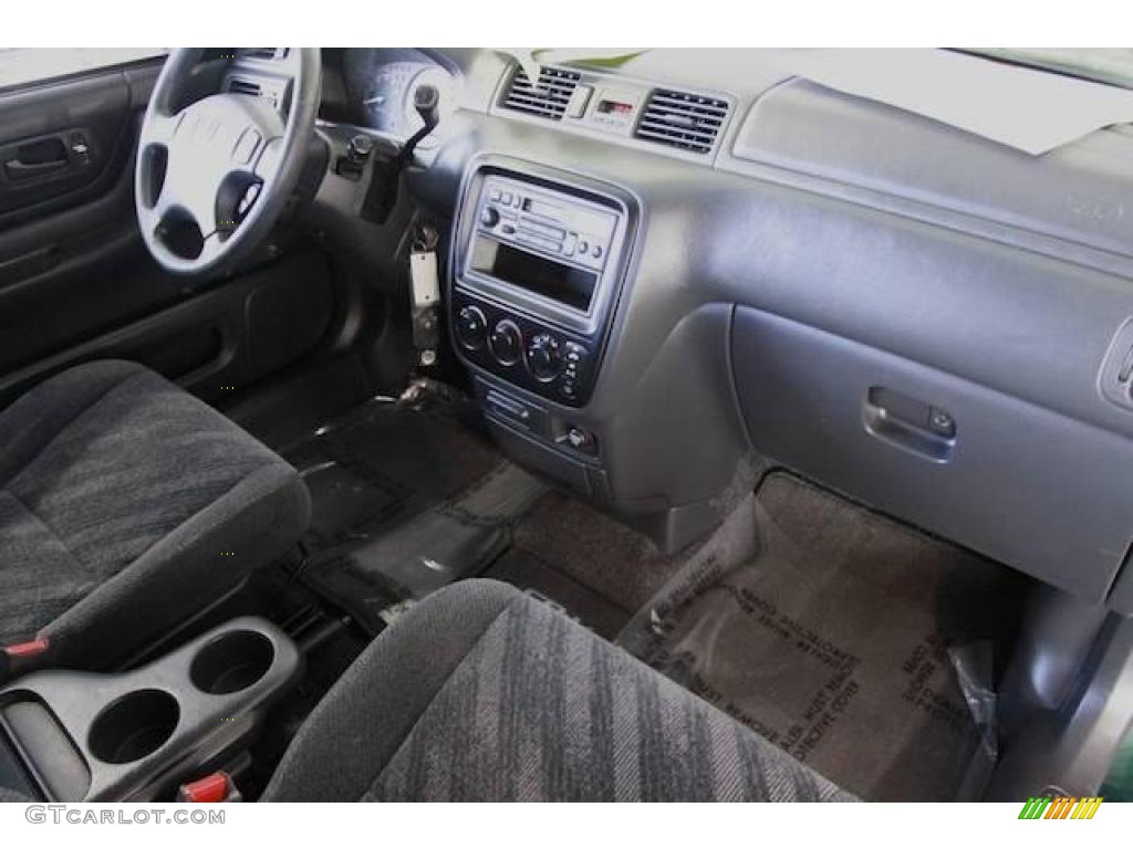 1999 CR-V LX 4WD - Clover Green Pearl / Charcoal photo #48