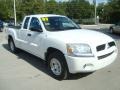 Arctic White - Raider LS Extended Cab Photo No. 10