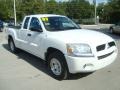 2007 Arctic White Mitsubishi Raider LS Extended Cab  photo #10