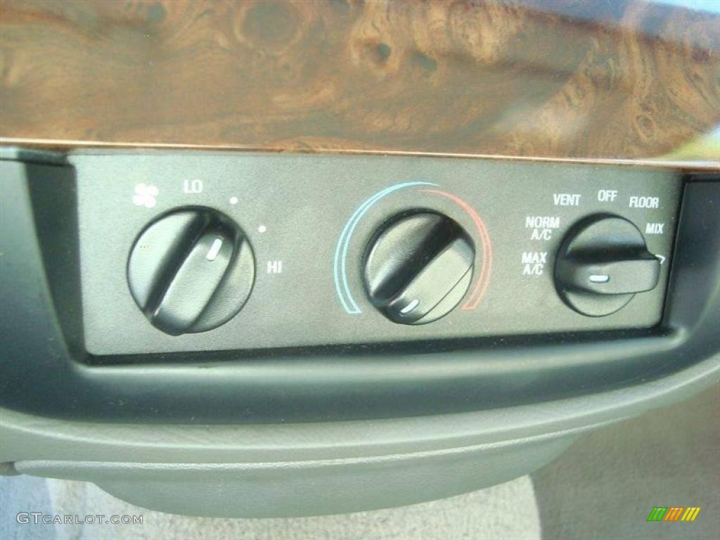 2006 Grand Marquis GS - Tungsten Metallic / Medium Light Stone photo #19