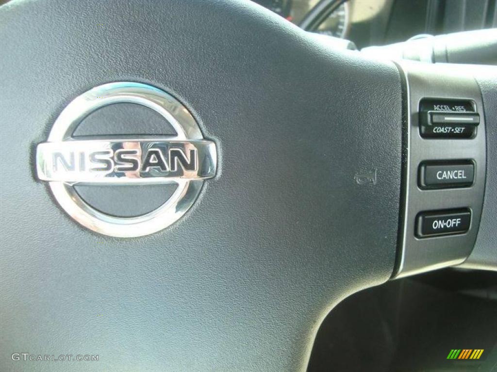 2008 Titan SE King Cab - Smoke Gray / Charcoal photo #20