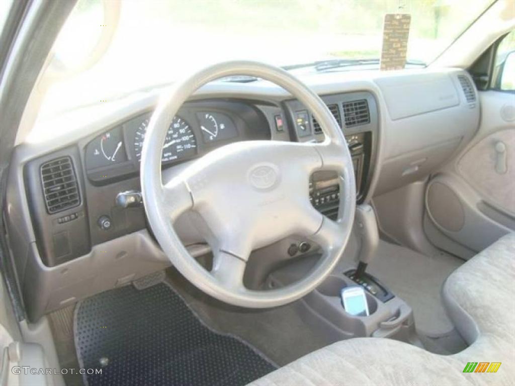2004 Tacoma Regular Cab - Lunar Mist Metallic / Charcoal photo #5