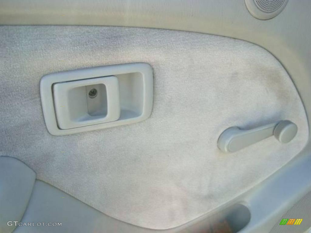 2004 Tacoma Regular Cab - Lunar Mist Metallic / Charcoal photo #15