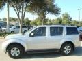 2005 Silver Lightning Metallic Nissan Pathfinder XE  photo #2